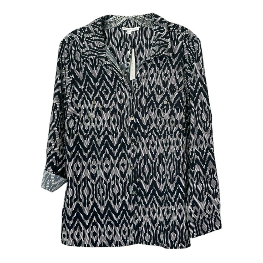 Notations Button Down Shirt Size L NWT Navy Blue Chevron Print Roll Tab Sleeve